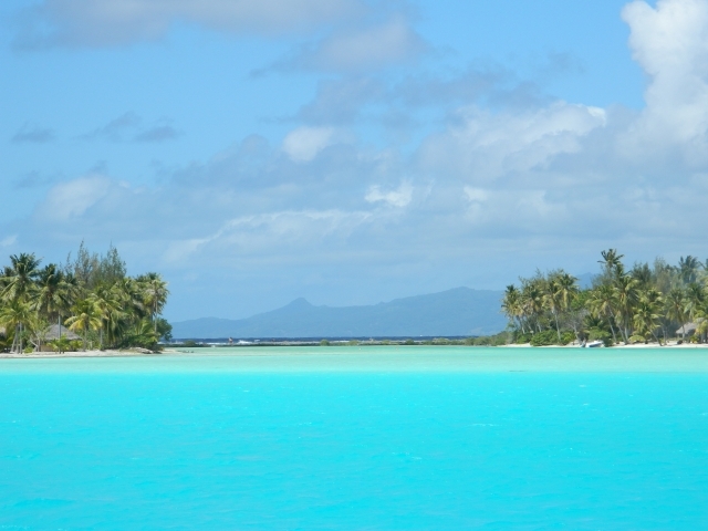 Fahrt um Bora-Bora zur Nordostecke